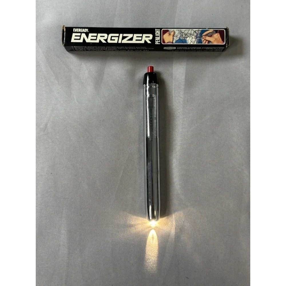 Vintage Eveready Energizer Penlight No 9215